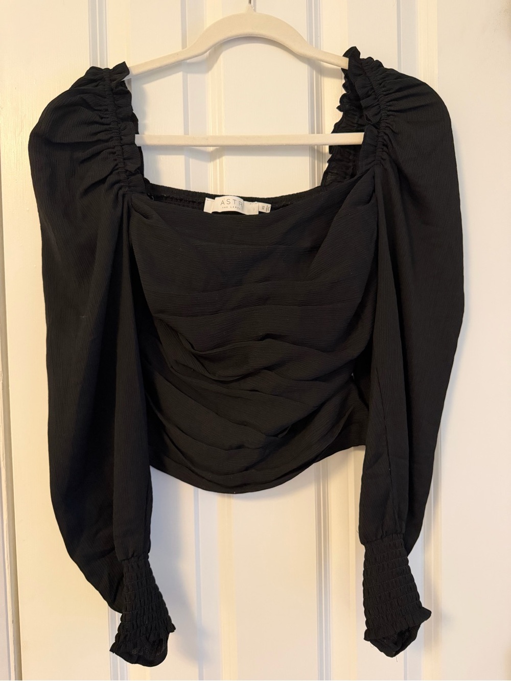 ASTR the Label Ruched Top